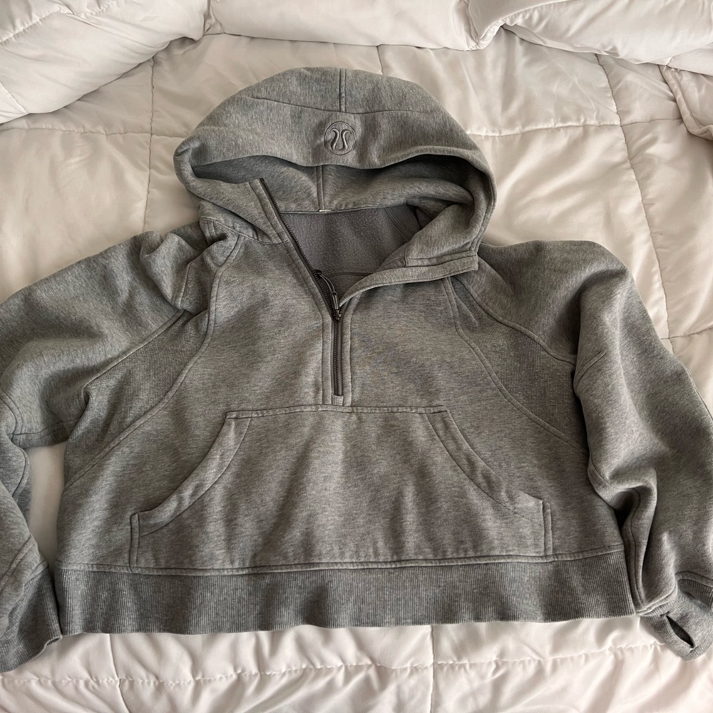 Scuba Oversized Half-Zip Hoodie	
Heathered Core Medium Grey